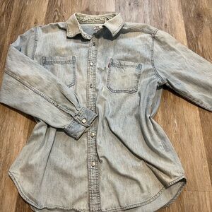 Vintage Levi's Light wash Casual Button Down Shirt
